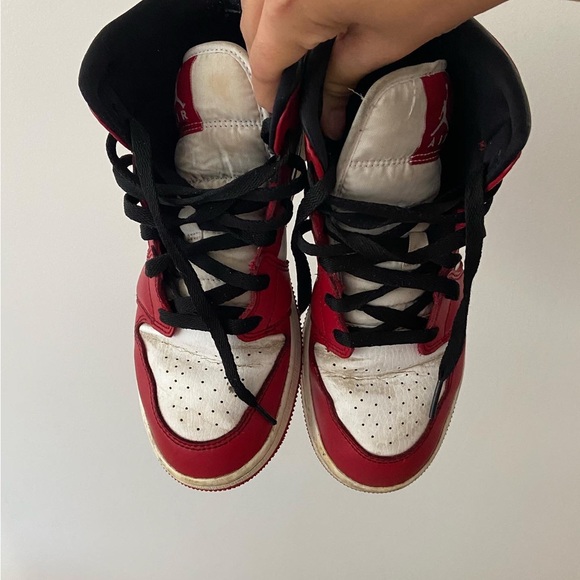Jordan 1 mid Chicago - Picture 5 of 5
